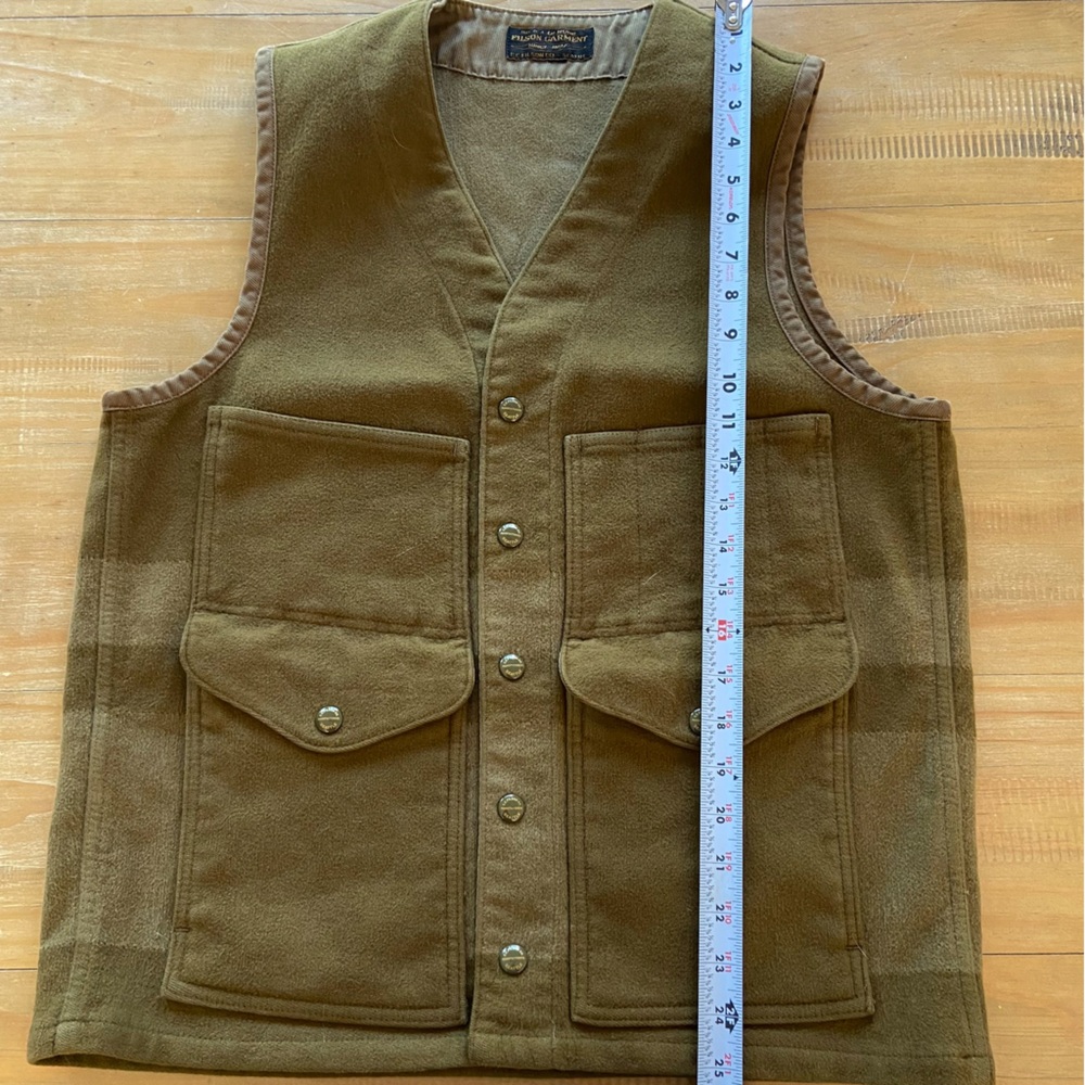 Filson Beartooth Vest - Picture 4 of 5